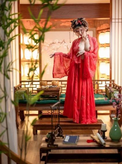 嫂子的职业1_BD版国语迅雷下载