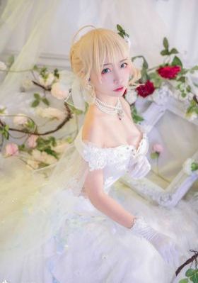 蜜桃来偷欢_高清日韩电影在线