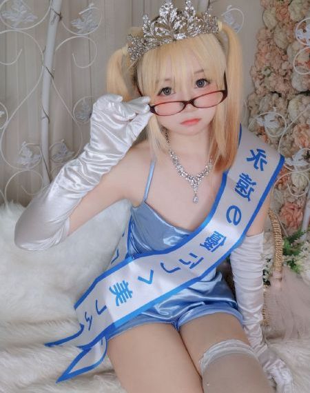 《年轻的秘书》电影_BD韩语在线播放